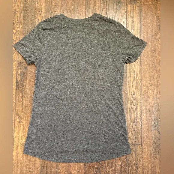 Gray Dog Mom T-Shirt - Picture 3 of 3